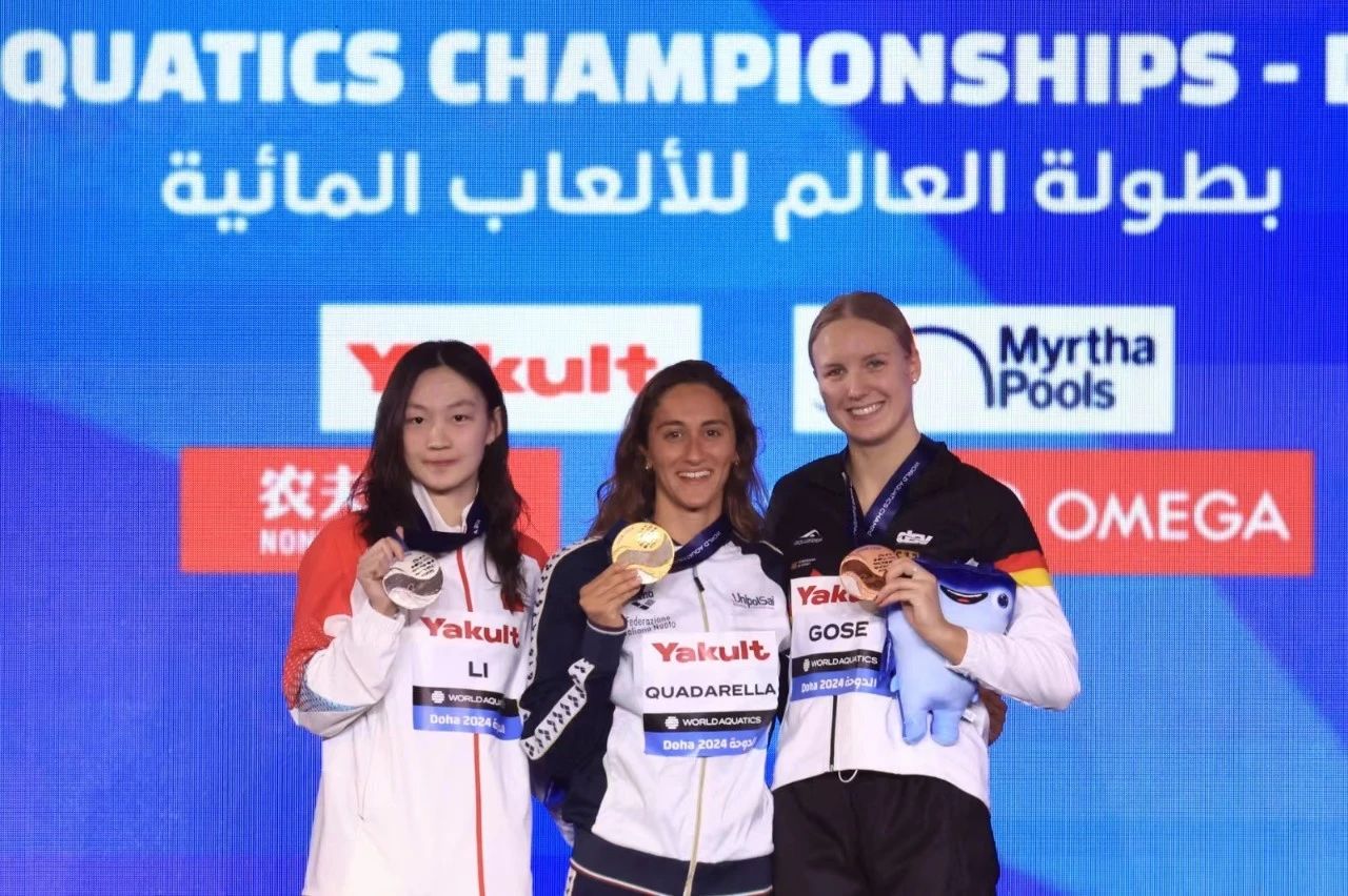 【多哈游泳世锦赛】女子1500米自由泳决赛，李冰洁再夺银牌